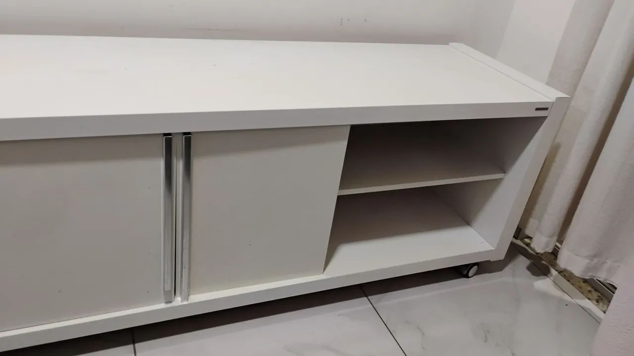 Rack branco para TV - (1,90m) - bom estado de conservação  - Foto 2
