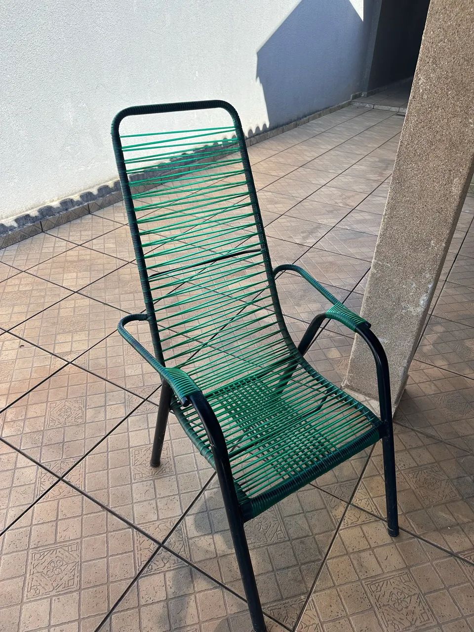 Cadeira simples de ferro - Foto 2