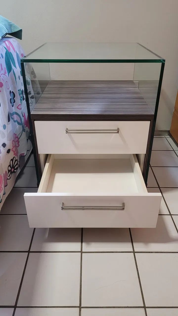 Mesa de cabeceira 54,5 x 60 x 67,5cm - Foto 4