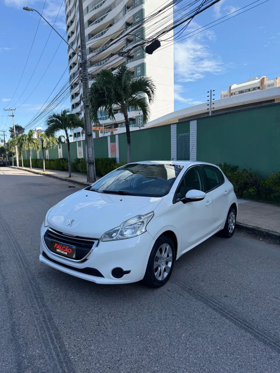 Peugeot 208 2015