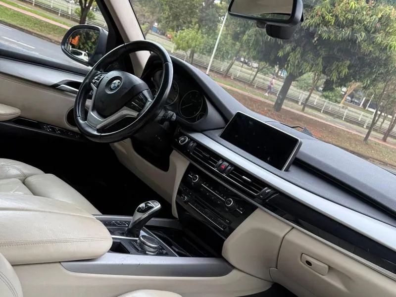 BMW X5 3.0 4x4, foto 9 de 11