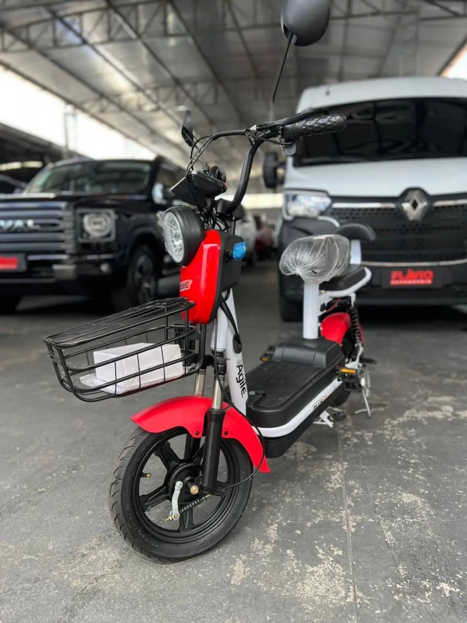 Moto Eletrica Scooter ágil bateria removível não precisa de CNH !  - Foto 4