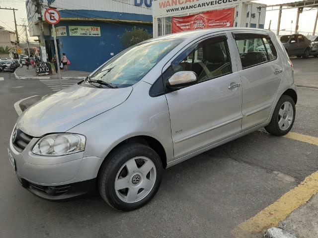 Volkswagen Fox 1.6 8v plus completo