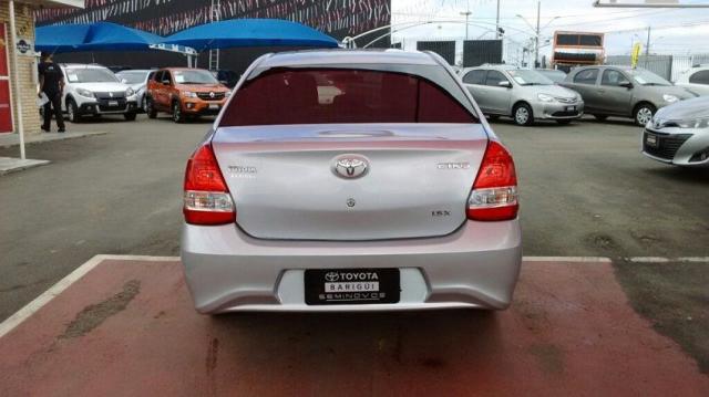 TOYOTA ETIOS SEDAN X 1.5 16V AT FLEX Prata 2018/2018 - Foto 10