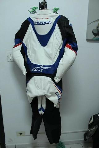 2999 em 6x s/ juros. Macacão Alpinestars Triumph AS-7 54 Eur, usado 2 vezes - Foto 3