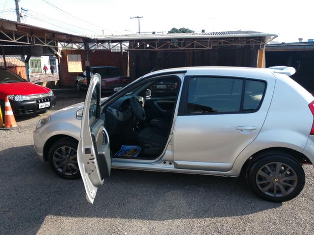 Sandero 1.6 8v 2010 Completo (Òtimo estado) - Foto 8