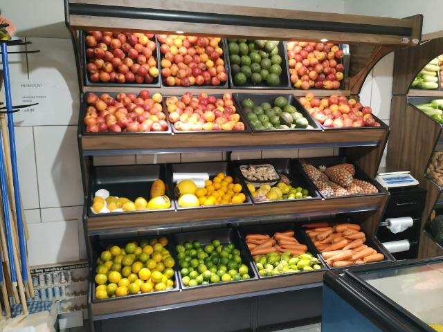Banca para frutas e legumes em madeira - NOVO