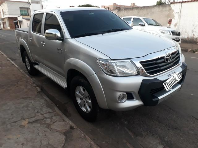 Hilux 2.7 - Foto 2