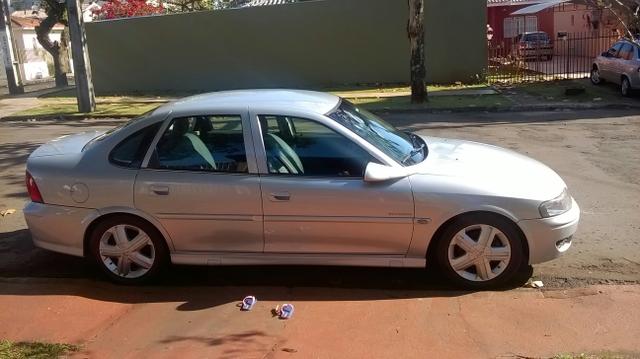 Vectra - Foto 2