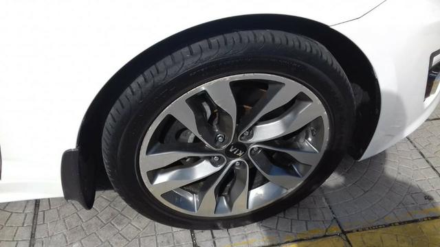 Kia Motors Optima - Foto 7