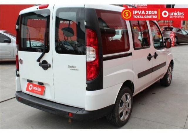 Fiat Doblo Essence 1.8 7 lugares 2018/2019 - Foto 3
