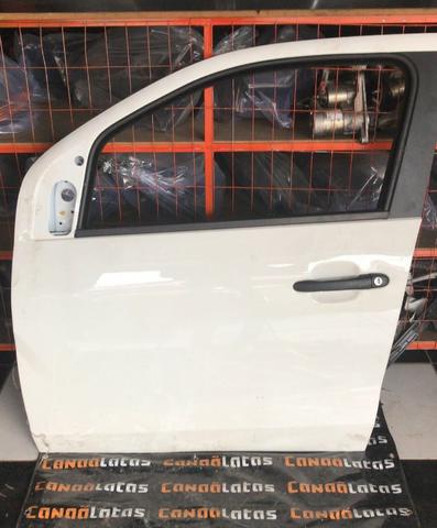 Porta dianteira Fiat Mobi