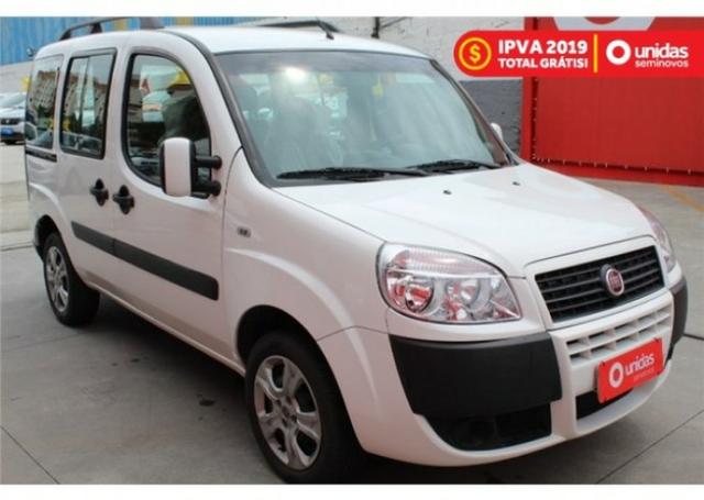 Fiat Doblo Essence 1.8 7 lugares 2018/2019 - Foto 2