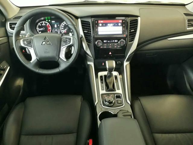 Pajero sport hpe 2.4 diesel 4x4 automática 2020 - Foto 7