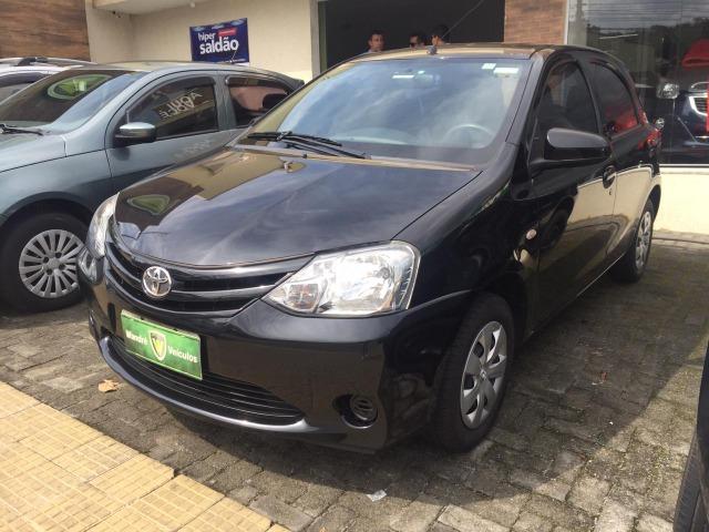 Toyota Etios - Foto 3
