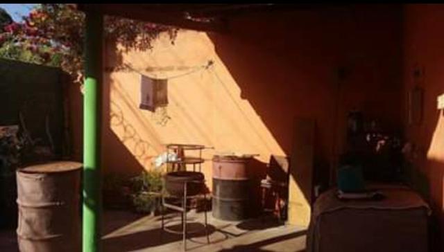 Casa bem localizada contato: * - Foto 7
