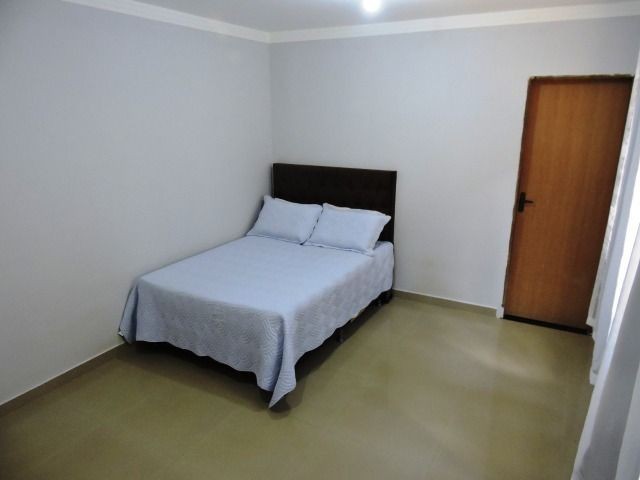 Òtimo sobrado com 5 quartos,2 suítes,closet,em lote de 750m² !!! - Foto 6