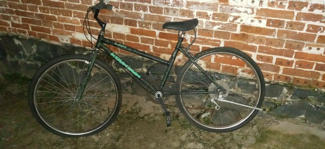 Bicicleta aro 26 com 21 marchas - Foto 4