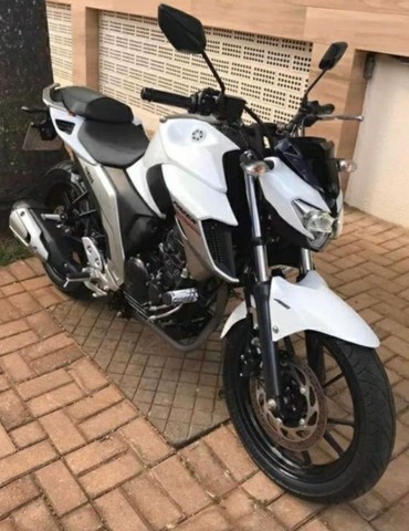 YAMAHA FZ25 FAZER 250C