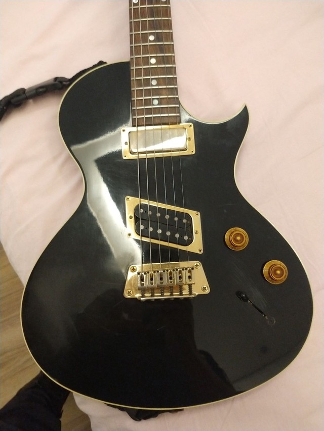 Guitarra Gibson Nighthawk (EUA)