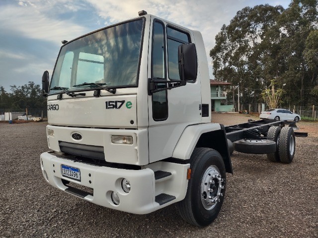 FORD/CARGO 1517 2011
