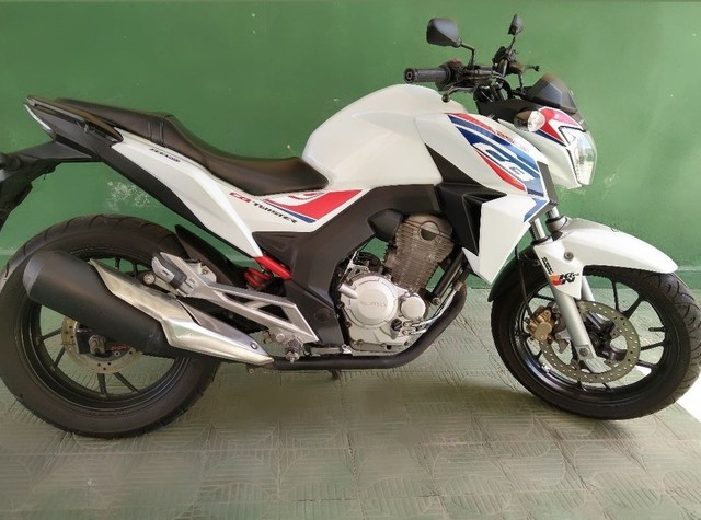 HONDA CB TWISTER 250F 2016