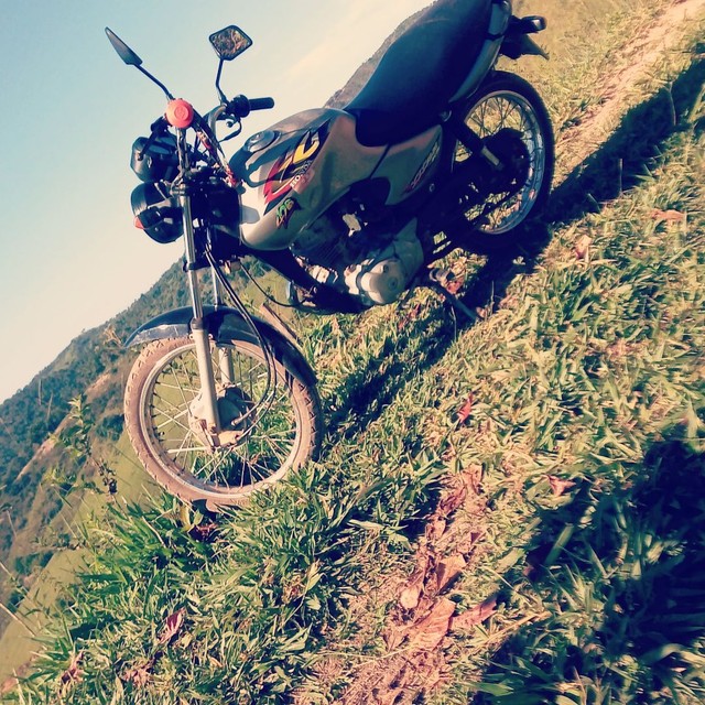 TITAN 125