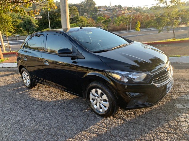 ONIX LT 1,0 2018