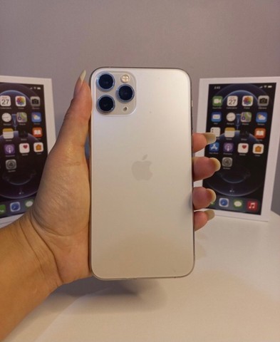 IPhone 11 Pro Branco  - Foto 3