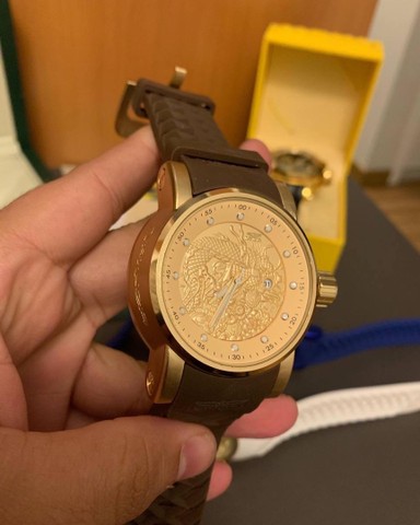 relogio masculino invicta yakuza