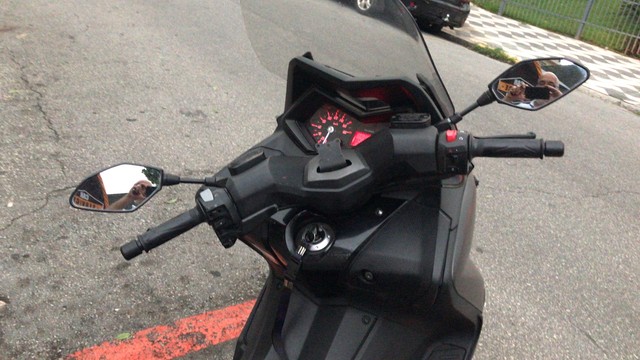 Yamaha T Max ABS 530 2014 - Foto 3