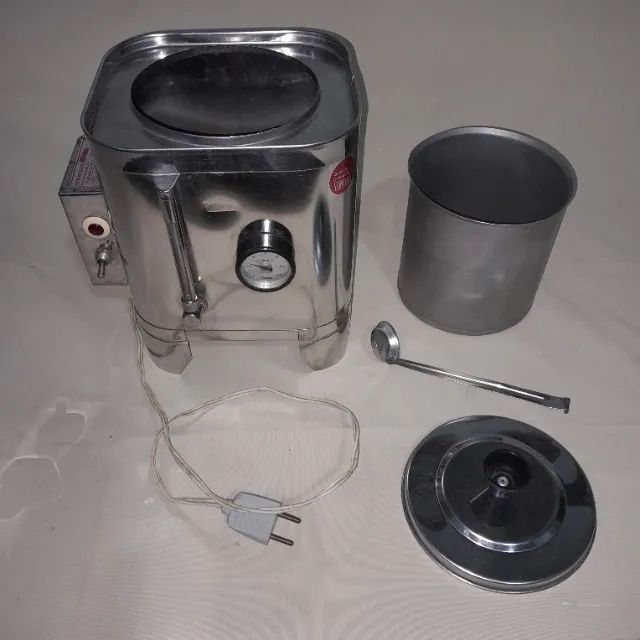 Banho Maria derretedora de barras de chocolate ou queijo Cheddar  em inox - 110 volts.