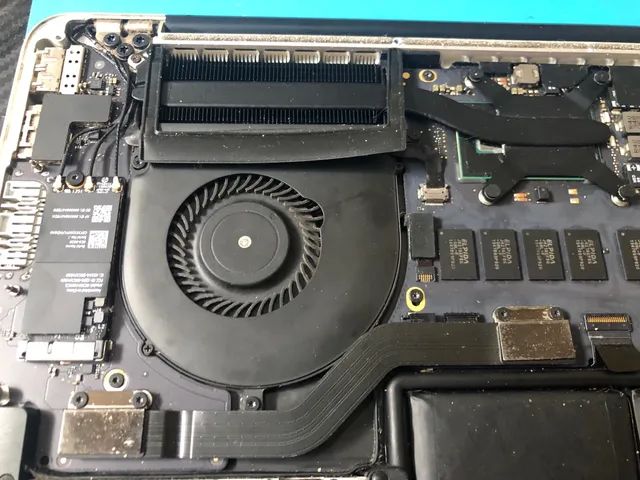 MacBook Pro 13 2014 i5 4gb Leia a descrição  - Foto 5