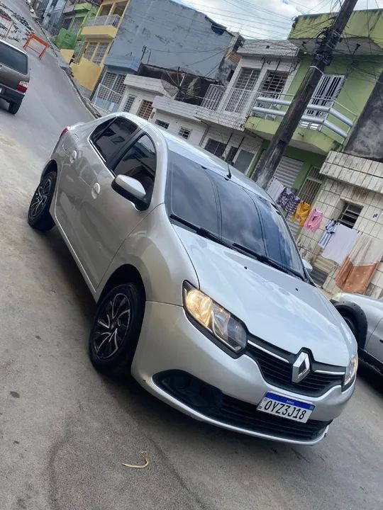 Renault Logan Expression Hi-flex 1.6 8V 4P 2015