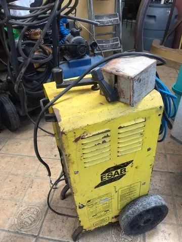 Transformador de Solda Esab Bantam 250 Serralheiro com carrinho - Foto 2