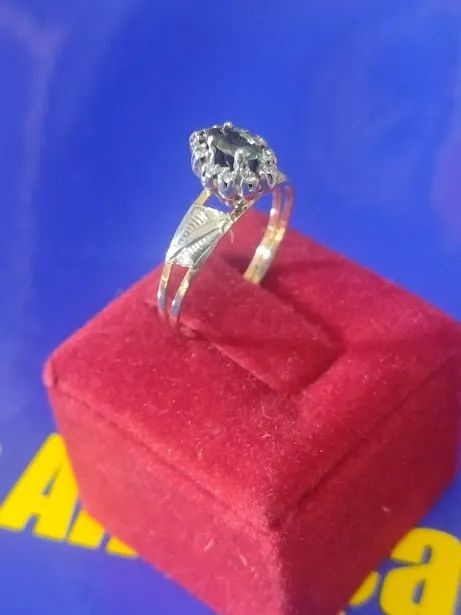 Anel Colação de Grau Formatura Feminino Aro Ouro 18 Kilates Cabeça Prata Peso 1.80 Gramas 