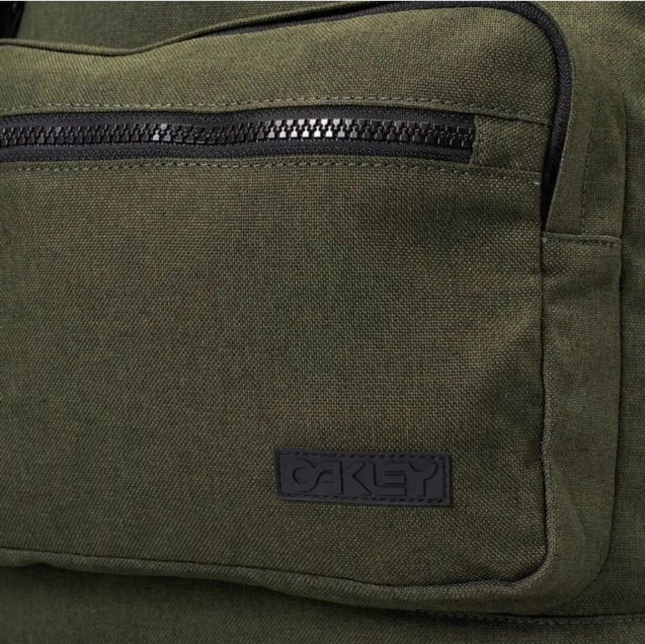 Mochila Oakley Original Verde Militar - Foto 5