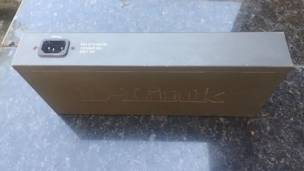 Switch de Redes D-Link DES-1024A - Foto 3