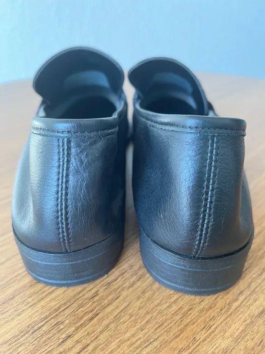 Mocassim Wishin-feminino em couro na cor preta - Foto 2