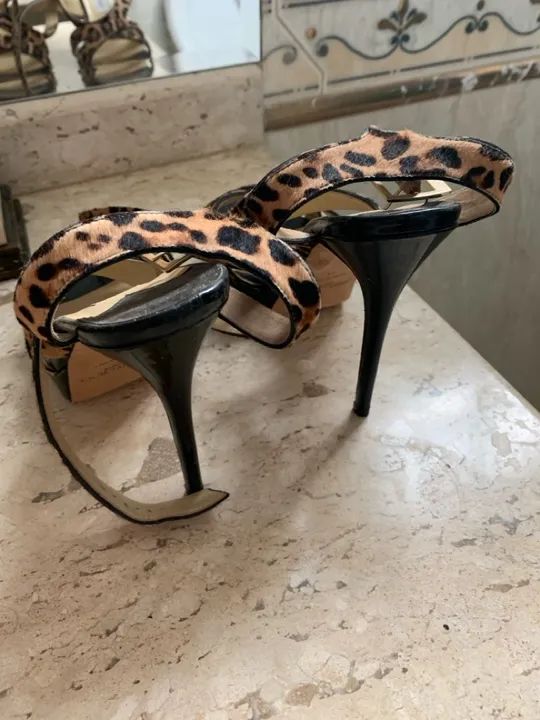 Sandália Jimmy Choo Leopard - Foto 3