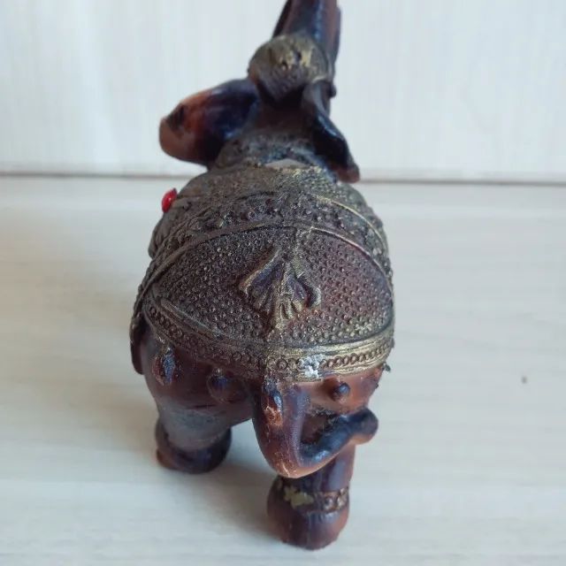 Antiga escultura de elefante  , lindo,   peça de Coleção .   - Foto 3