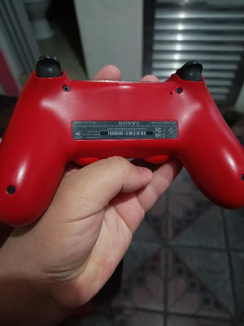 Dualshock 3 S/Bateria+DualShock 4 Originais+blodborne(Somente Venda)Retirar >Capão Zs - Foto 2