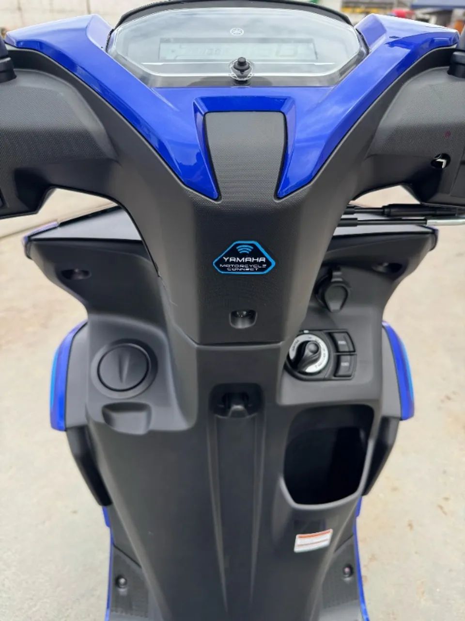 YAMAHA| NOVA FLUO HYBRID 2025/2026 + EMPLACAMENTO E CAPACETE GRÁTIS