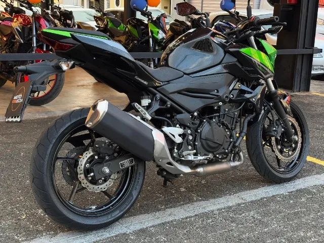 Kawasaki Z400 2021/2022 Verde - Foto 2