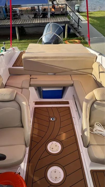 Lancha Ventura 230 com Motor Yamaha 250Hp 4 tempos 2024 - Foto 9