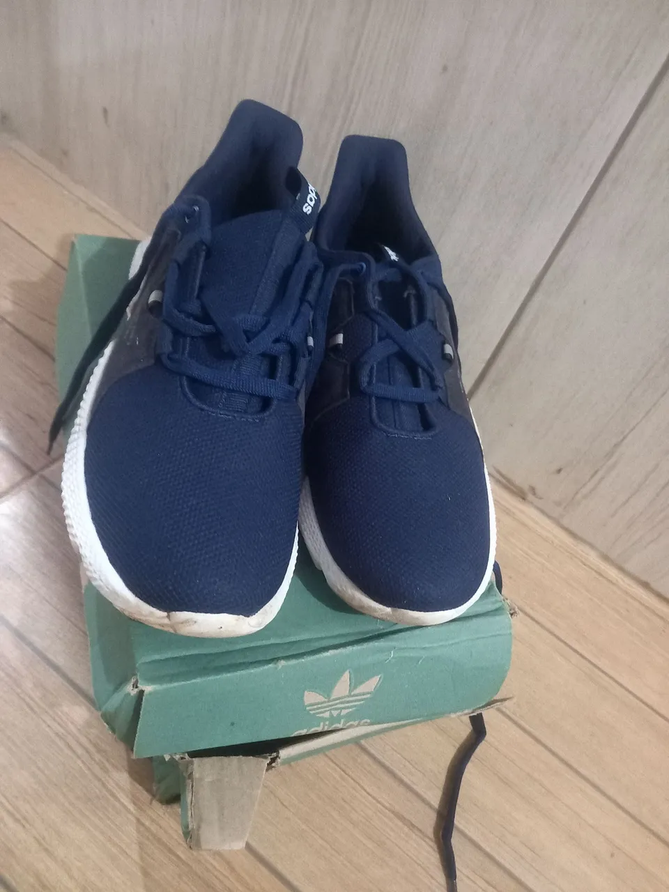 Tênis Adidas Azul Número 38