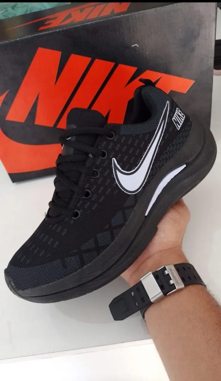 Tênis Nike - Preto
