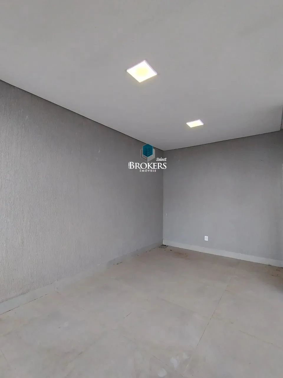 Oportunidade | Moinho dos Ventos  | 3/4 sendo 1 suíte | Quintal Amplo | 180m² | 2 vagas - Foto 4