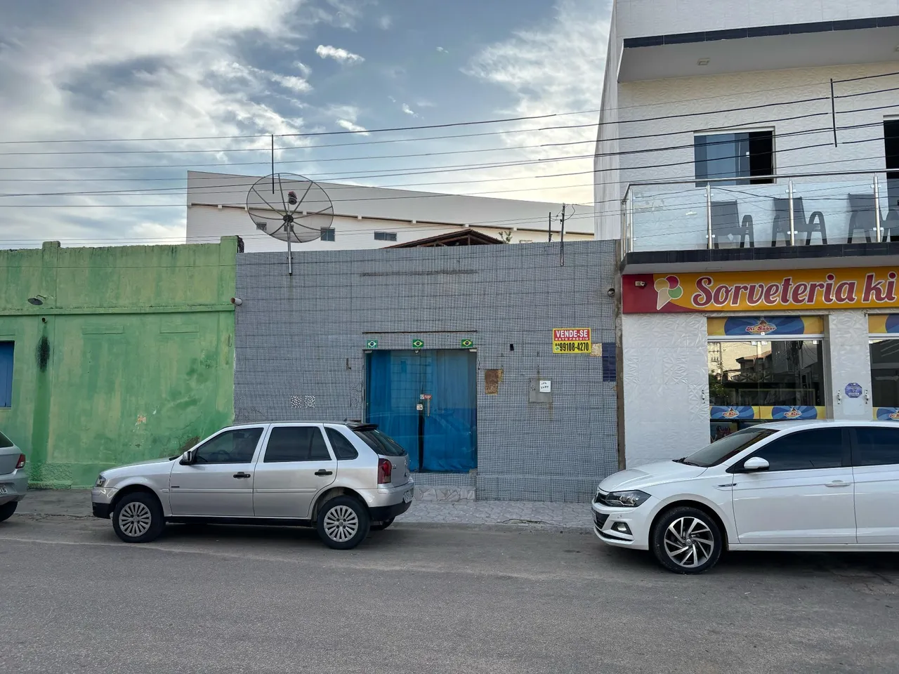 Prédio Comercial centro de Brejo do Cruz-PB com 59,65m2