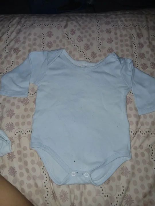 Macacão de Bebê - Listrado Azul e Branco - Foto 3